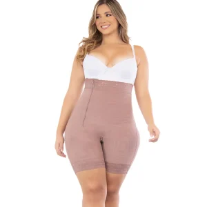 Faja panty con control abdominal firme y encaje adherible